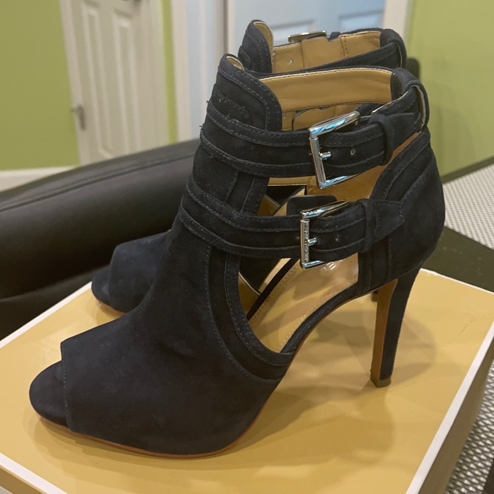 Michael Kors Open Toe Blaze Booties Size 6.5